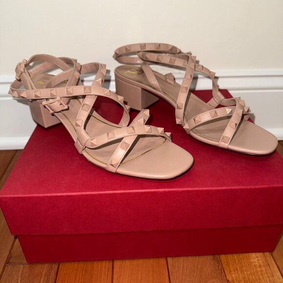 Valentino Garavani Beige Leather Rockstud Strappy Gladiator Sandals - Picture 4 of 15